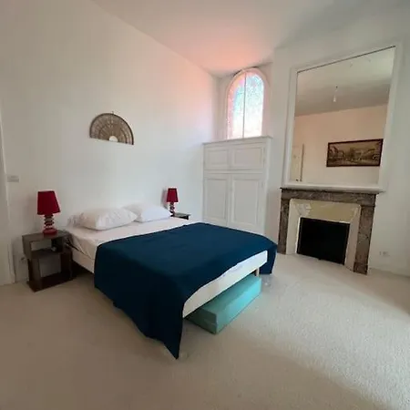 Apartamento A 50m De La